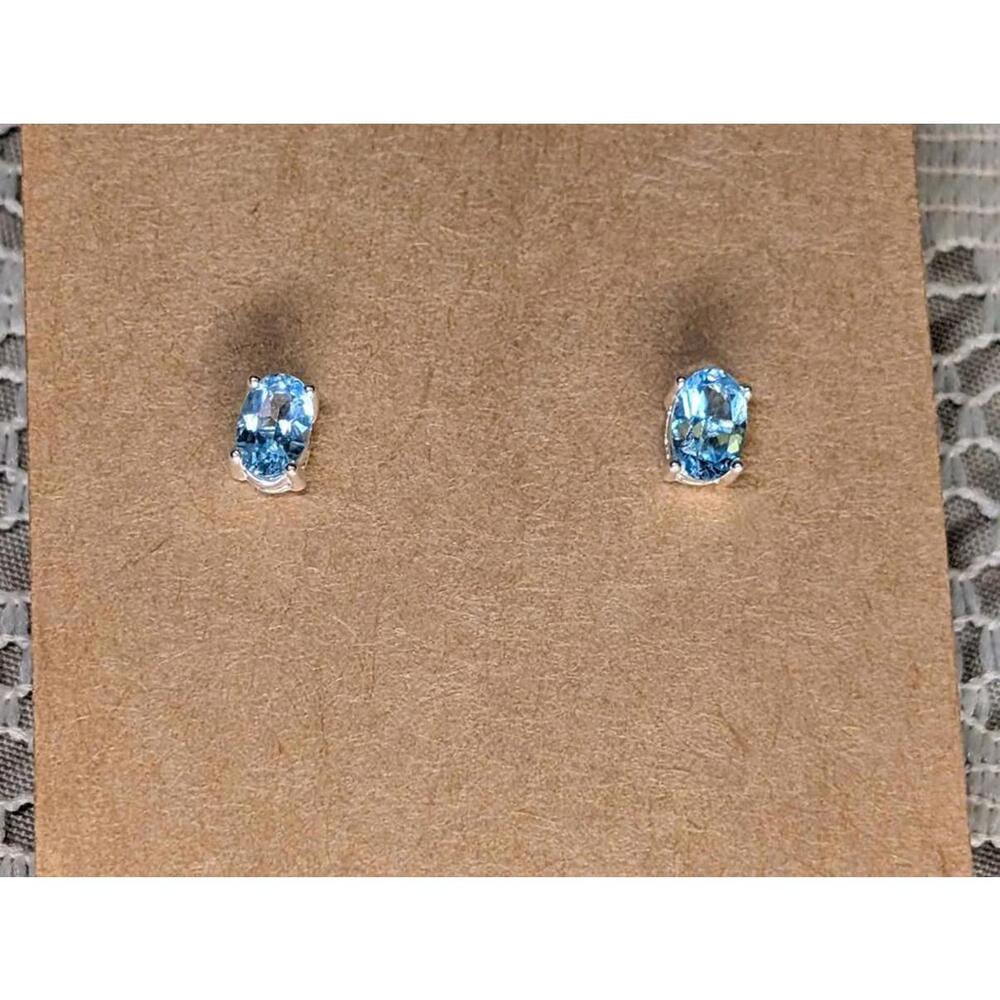 Faceted Sky Blue Topaz 925 Stud Earrings - London Ovals